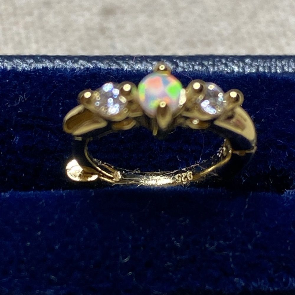 💛 18k Vermeil Opal & CZ Single Hoop Earring - Picture 3 of 6